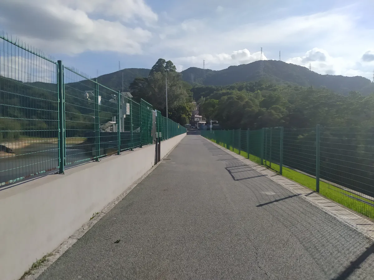 深圳十峰之小阳台山视频